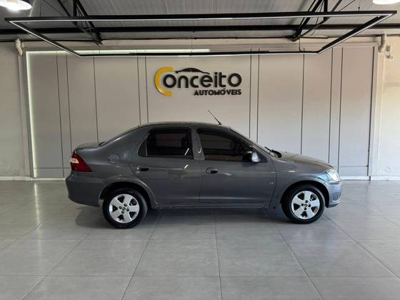 CHEVROLET PRISMA 1.4 MPFI LT 8V FLEX 4P MANUAL CHEVROLET PRISMA 1.4 MPFI LT 8V FLEX 4P MANUAL